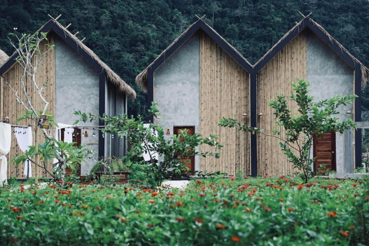 Vangvieng Angsavanh Resort วังเวียง ภายนอก รูปภาพ